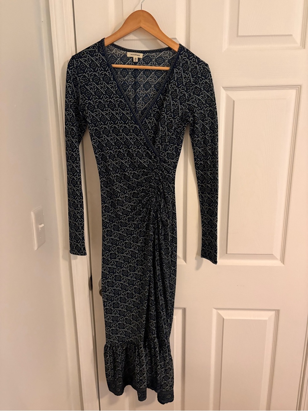 Max Studio Long-Sleeve Geometric Wrap Midi Dress